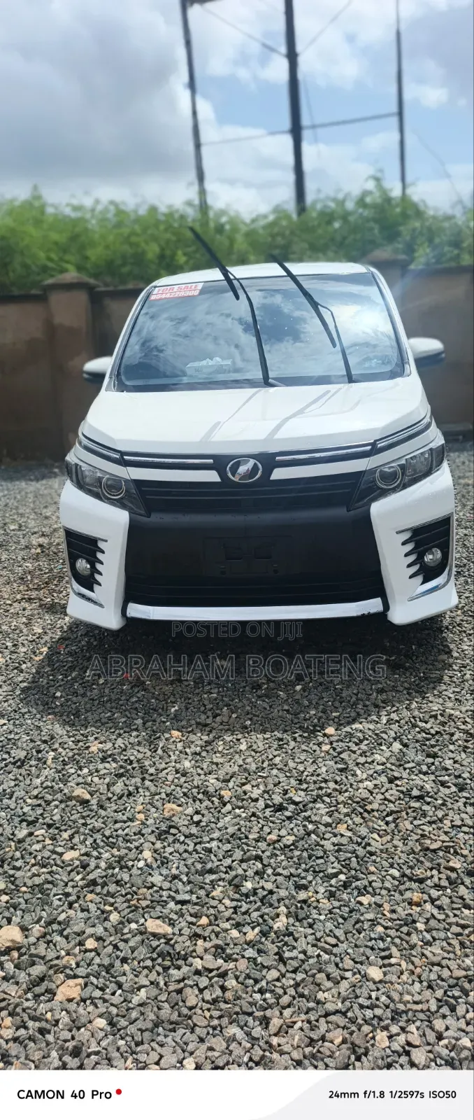 Toyota Voxy 2015 White
