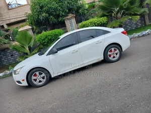 Chevrolet Cruze LS Auto 2013 White