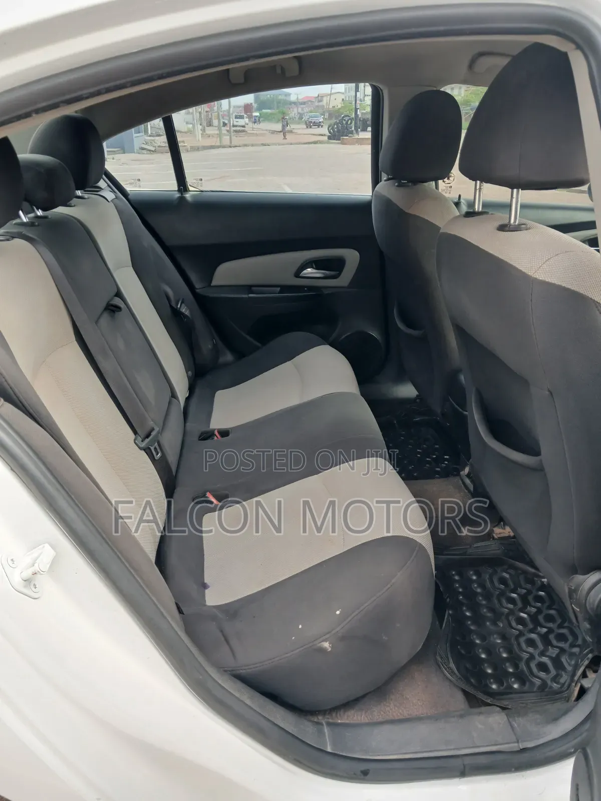 Chevrolet Cruze LS Auto 2013 White