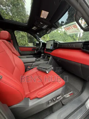 Toyota Sequoia TRD Pro 4WD 2024 Black