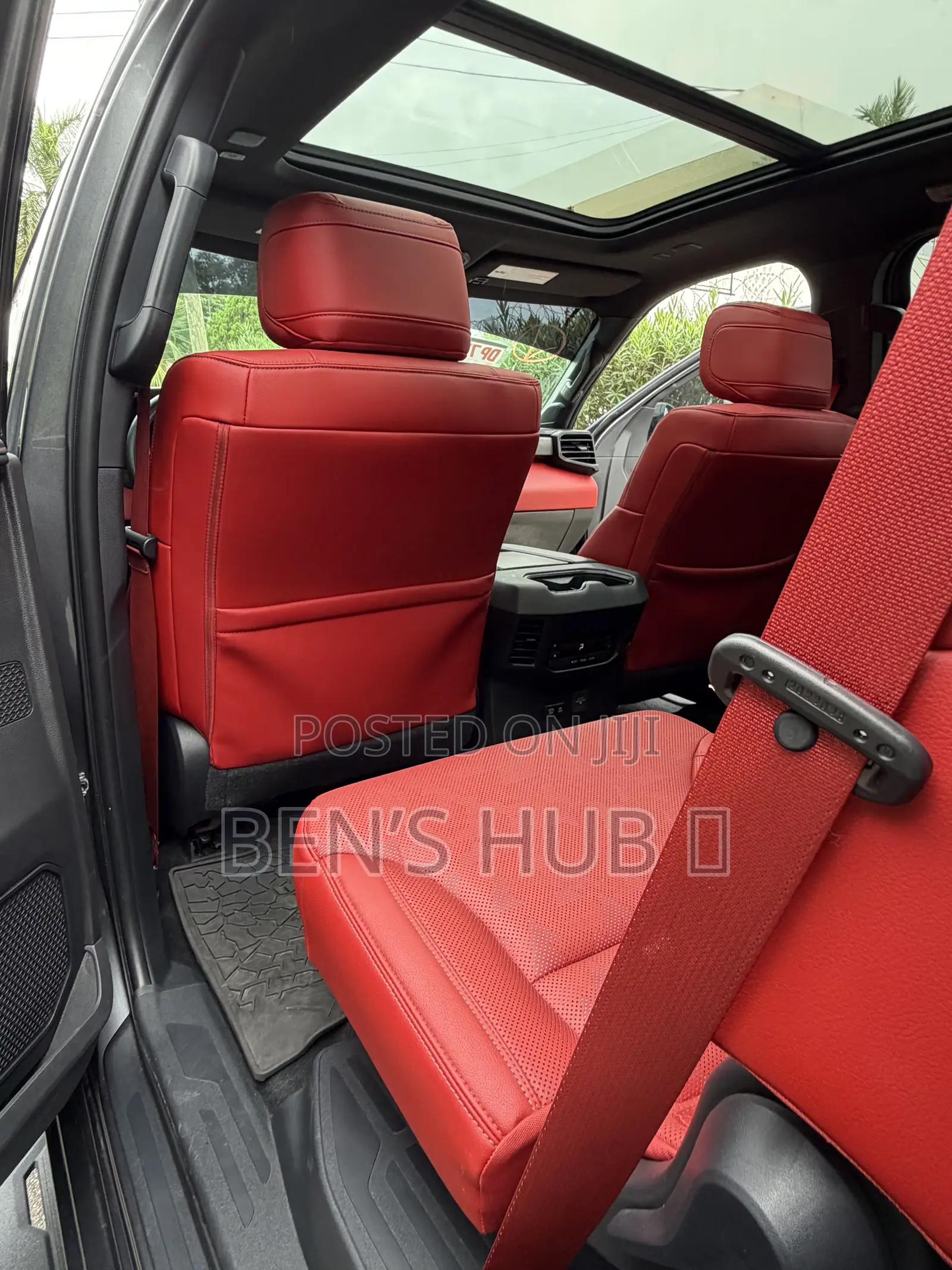 Toyota Sequoia TRD Pro 4WD 2024 Black