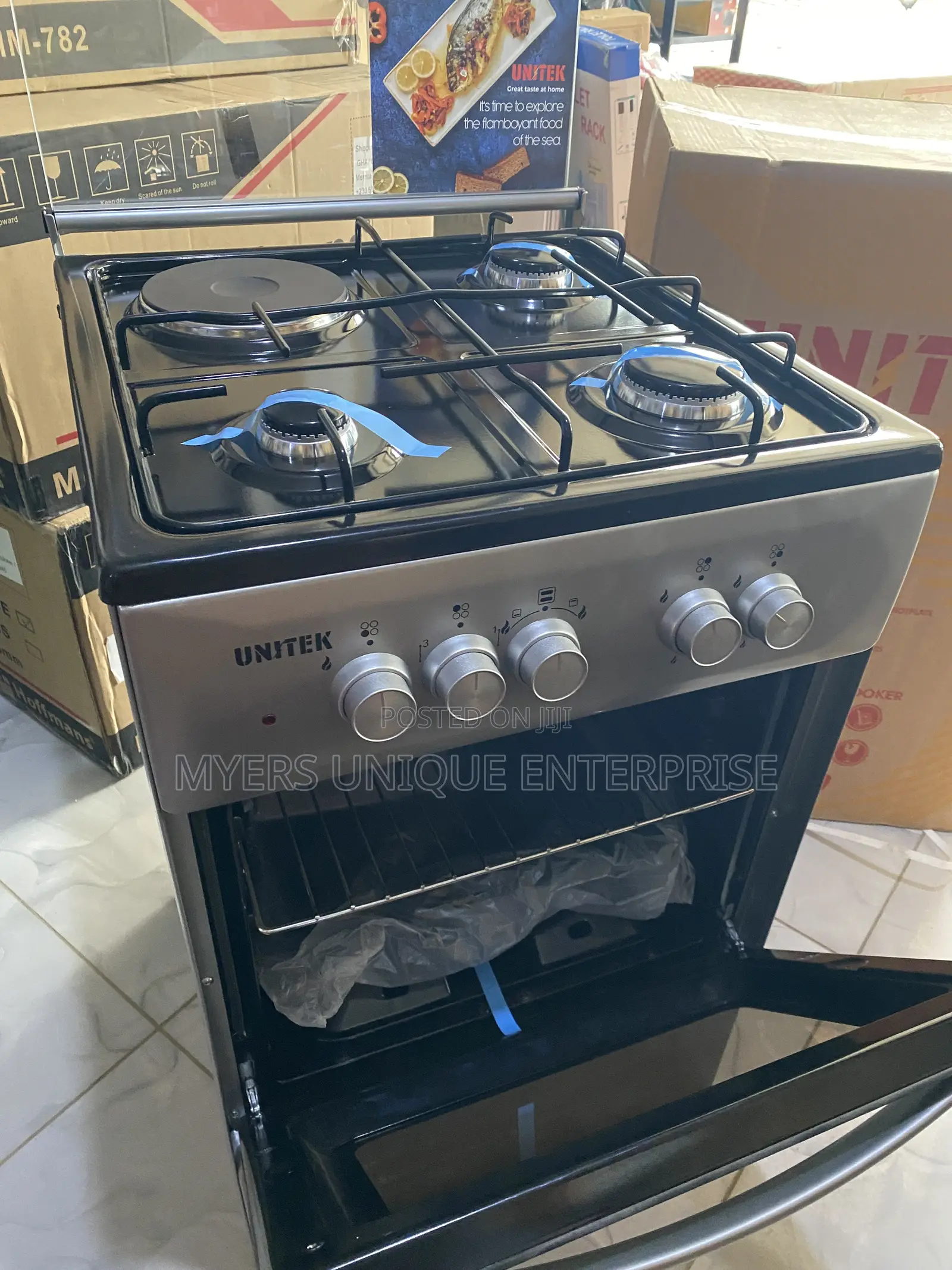 Compact Cooker 3 Gas+1 Electric(Unitek)-Small Kitchen Friendly