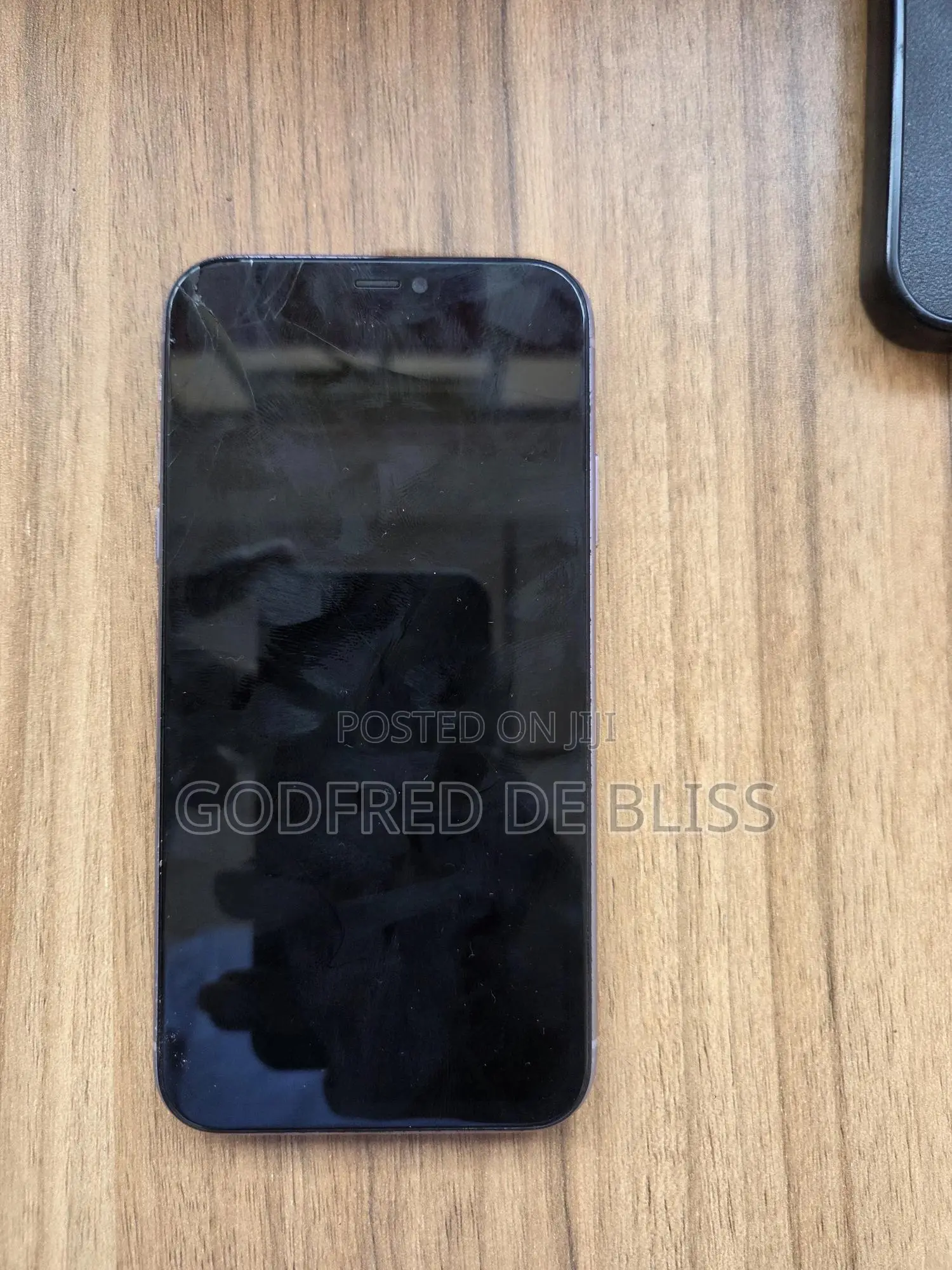 Apple iPhone 11 64 GB Purple