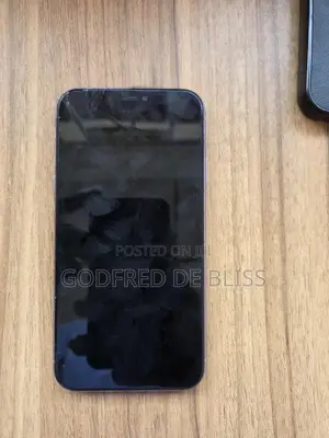 Apple iPhone 11 64 GB Purple