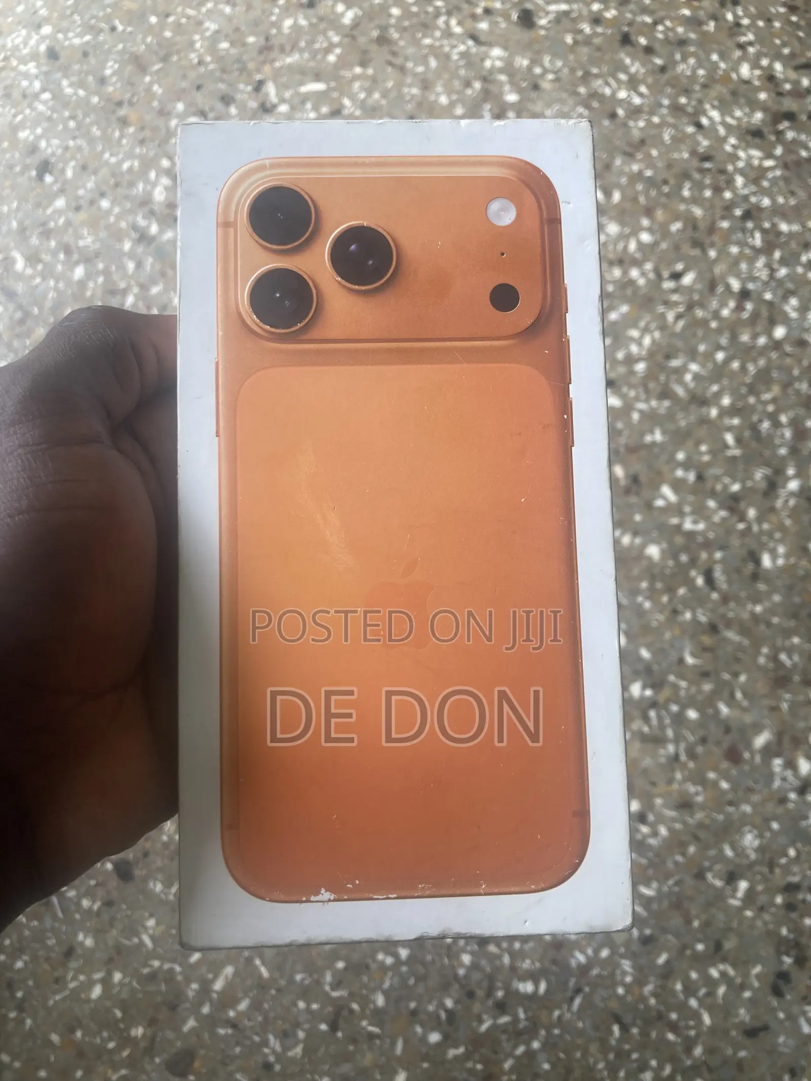 New Apple iPhone 17 Pro Max 256 GB Orange