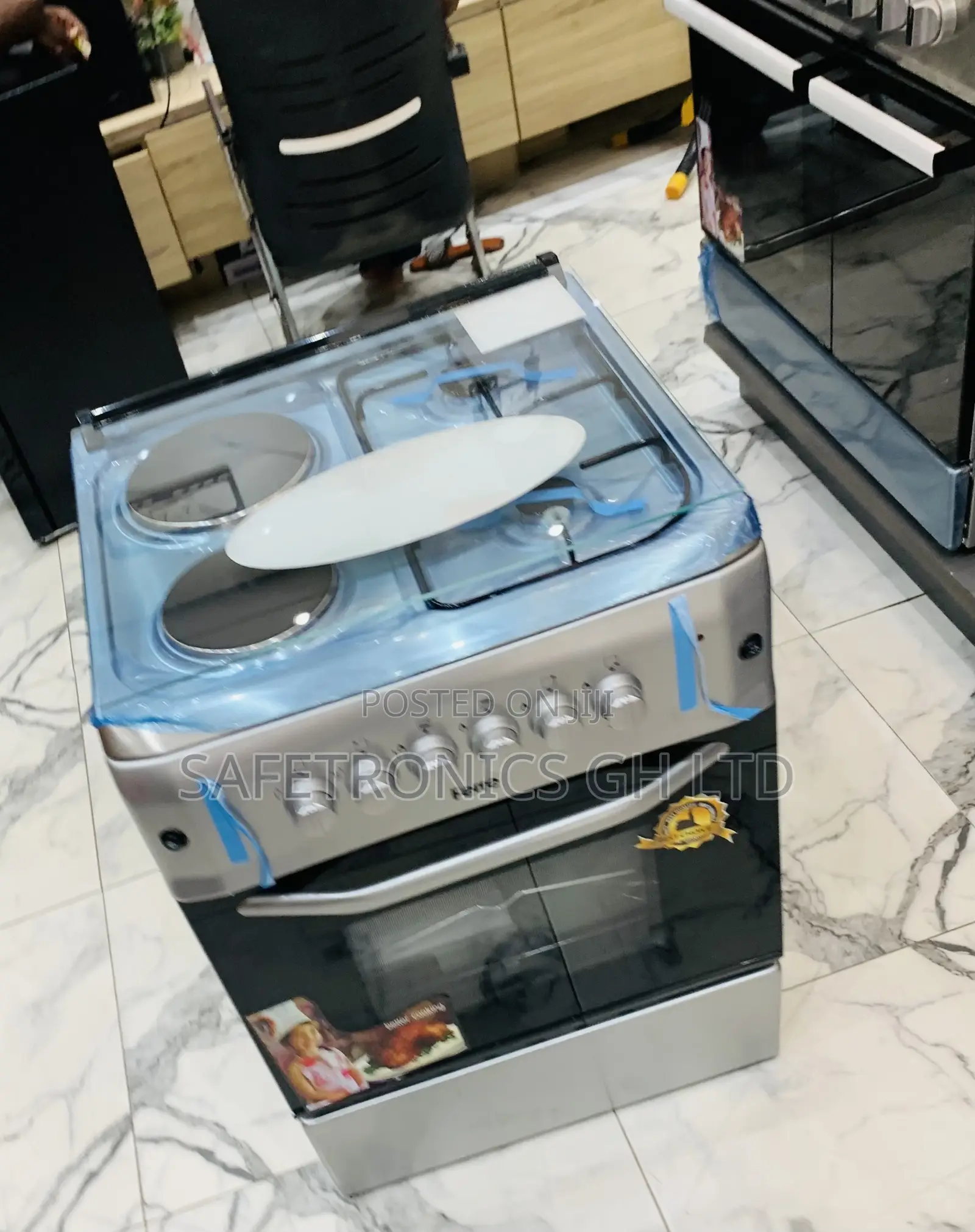 Super Sleek 60x60 Grey Ferre 2 Gas + 2 Electric Cooker