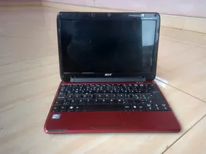 Laptop Acer Aspire 1 2GB Intel Atom HDD 160GB