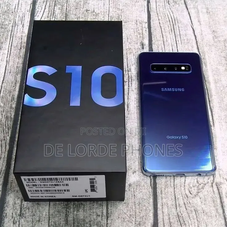 New Samsung Galaxy S10 128 GB Blue