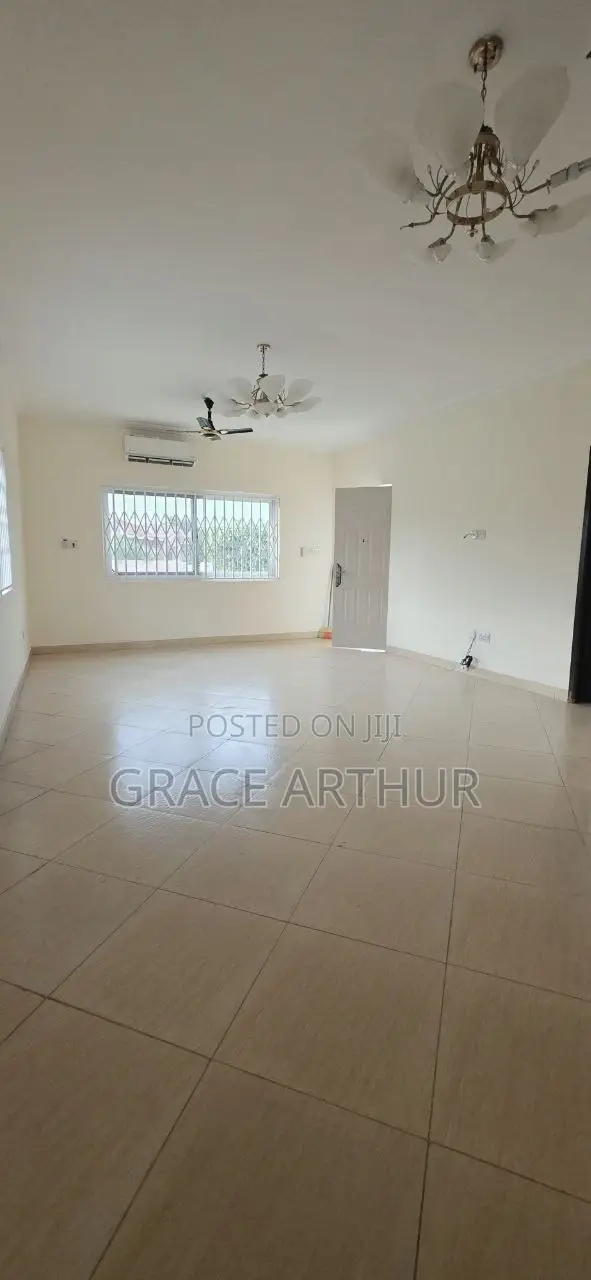 3bdrm House in Devtraco Estate, Community 25 for rent