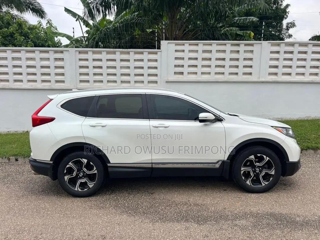 Honda CR-V Touring 4dr SUV AWD (1.5L 4cyl CVT) 2017 White