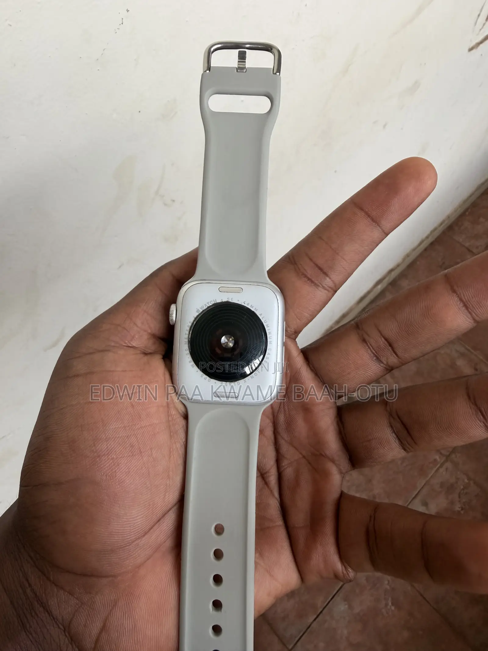Apple Series Se2