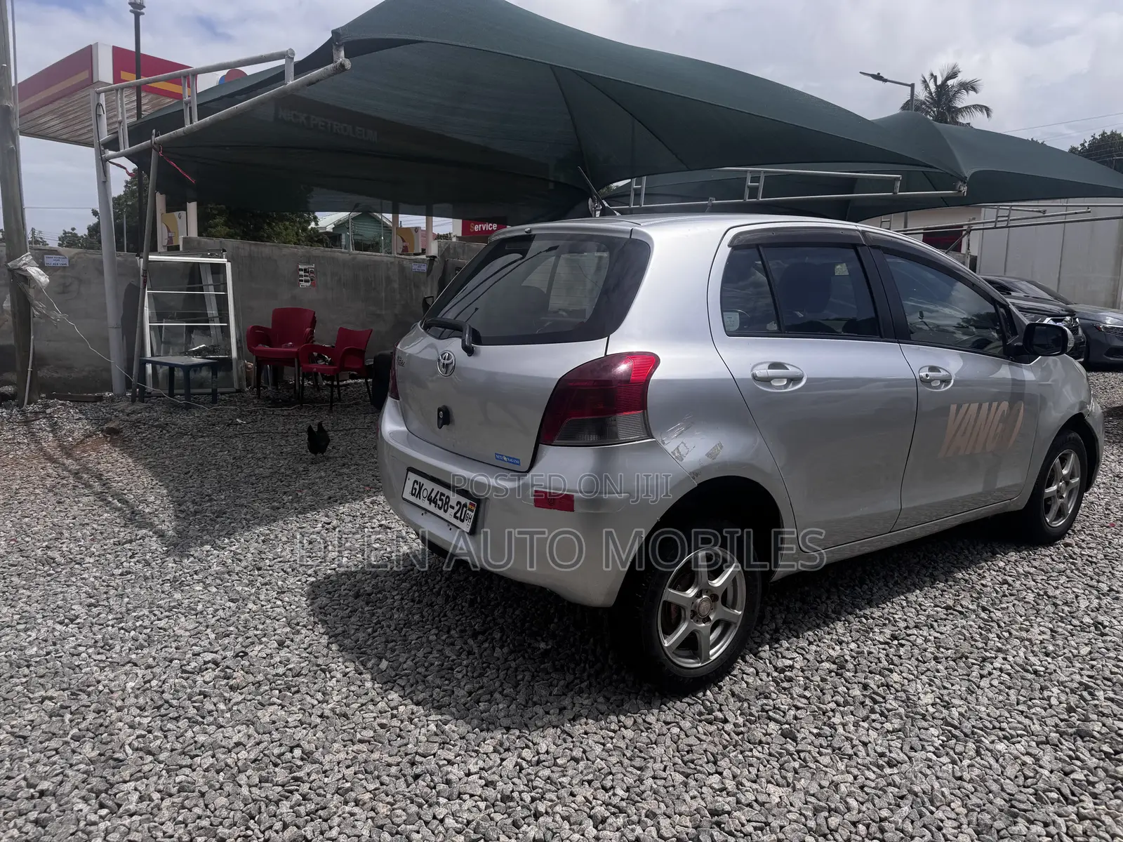 Toyota Vitz 1.0 FWD 3dr 2010