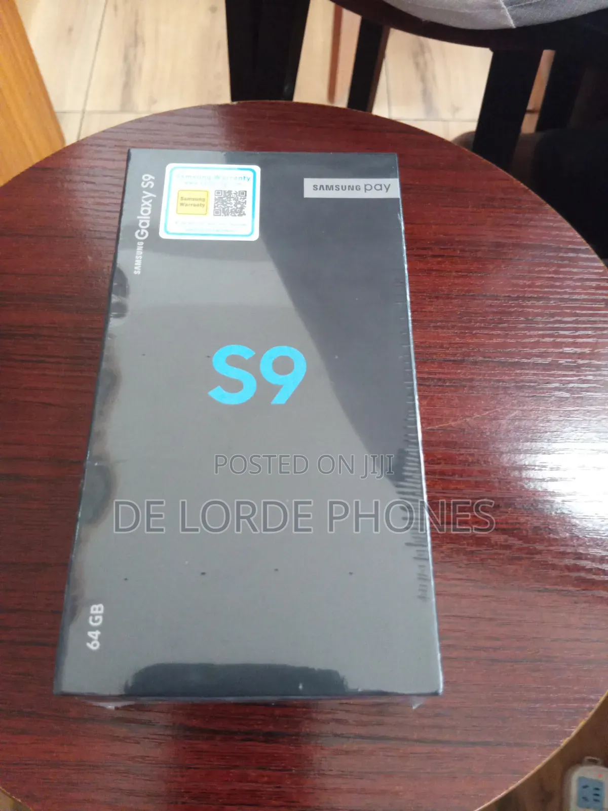New Samsung Galaxy S9 64 GB Purple