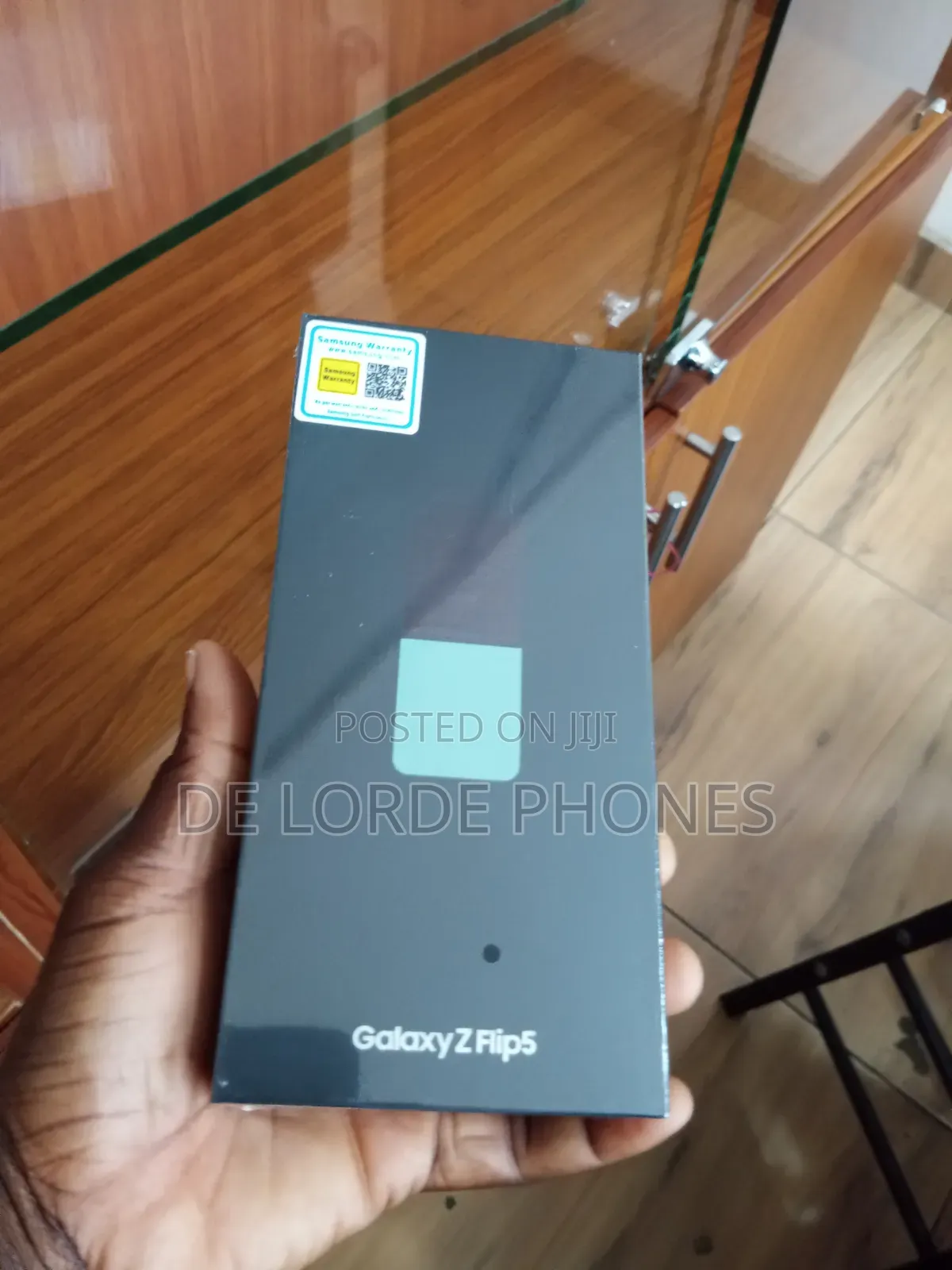 New Samsung Galaxy Z Flip 5 256 GB Green