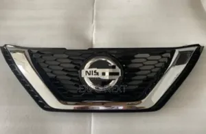Nissan Rogue / Qashqai 2019-2022 Sport's Front Grille