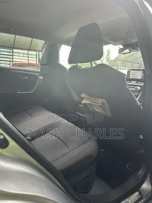 Toyota RAV4 LE 2021 Gray