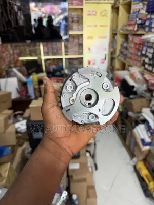 Engine Camshaft Timing Gear for 2007-2019 Toyota Land Cruiser Tundra