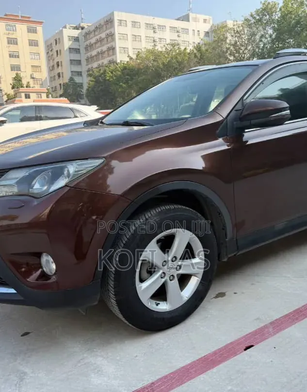 Toyota RAV4 2014 Brown