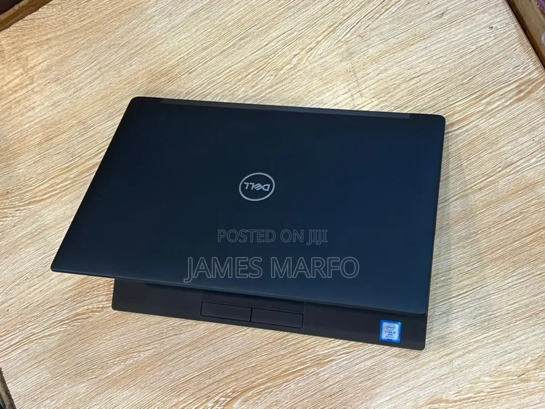 Laptop Dell Latitude 7390 8GB Intel Core i5 SSD 256GB