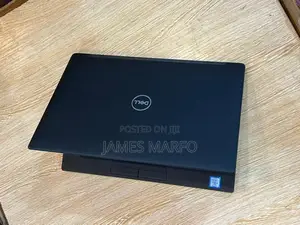Laptop Dell Latitude 7390 8GB Intel Core i5 SSD 256GB