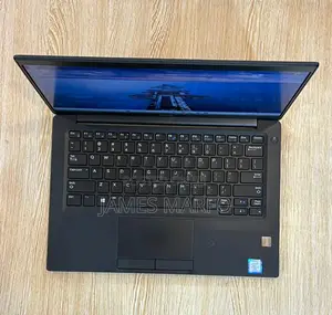 Laptop Dell Latitude 7390 8GB Intel Core i5 SSD 256GB