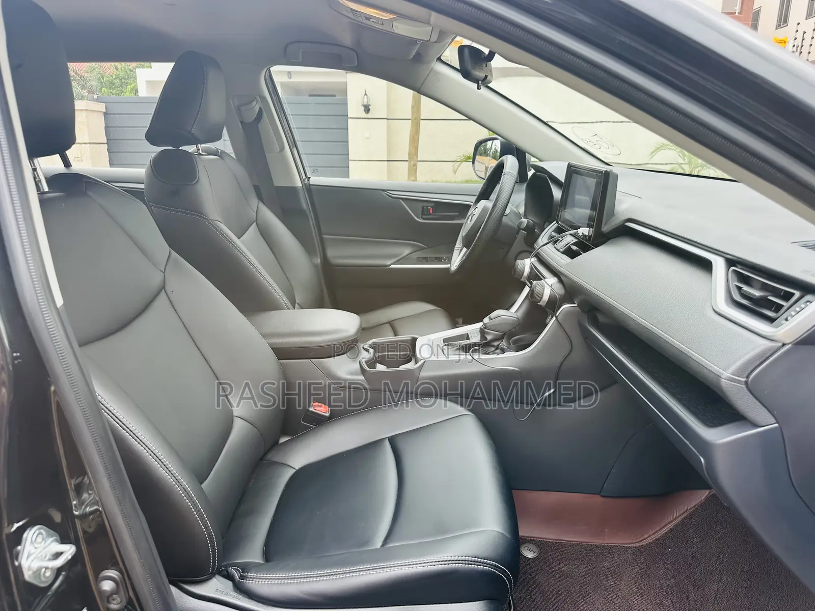 Toyota RAV4 LE AWD 2023 Black