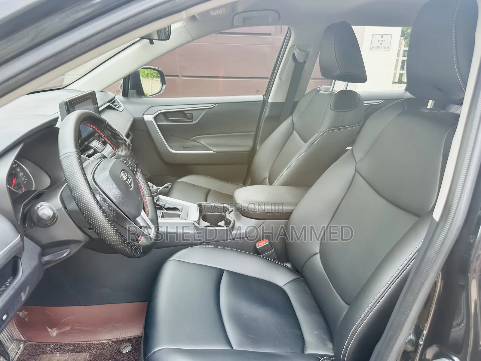 Toyota RAV4 LE AWD 2023 Black