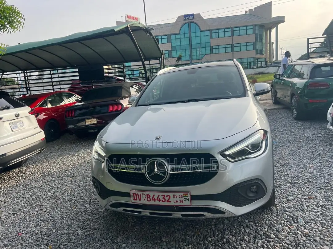 Mercedes-Benz GLA 250 2020 Gray