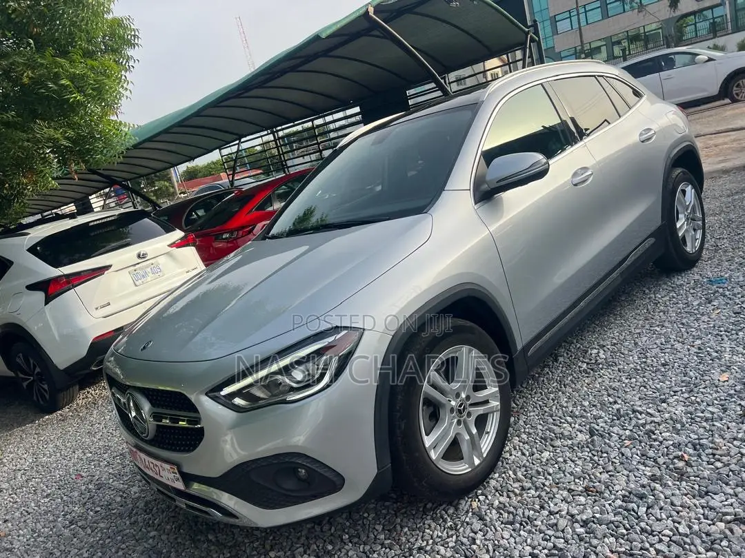 Mercedes-Benz GLA 250 2020 Gray