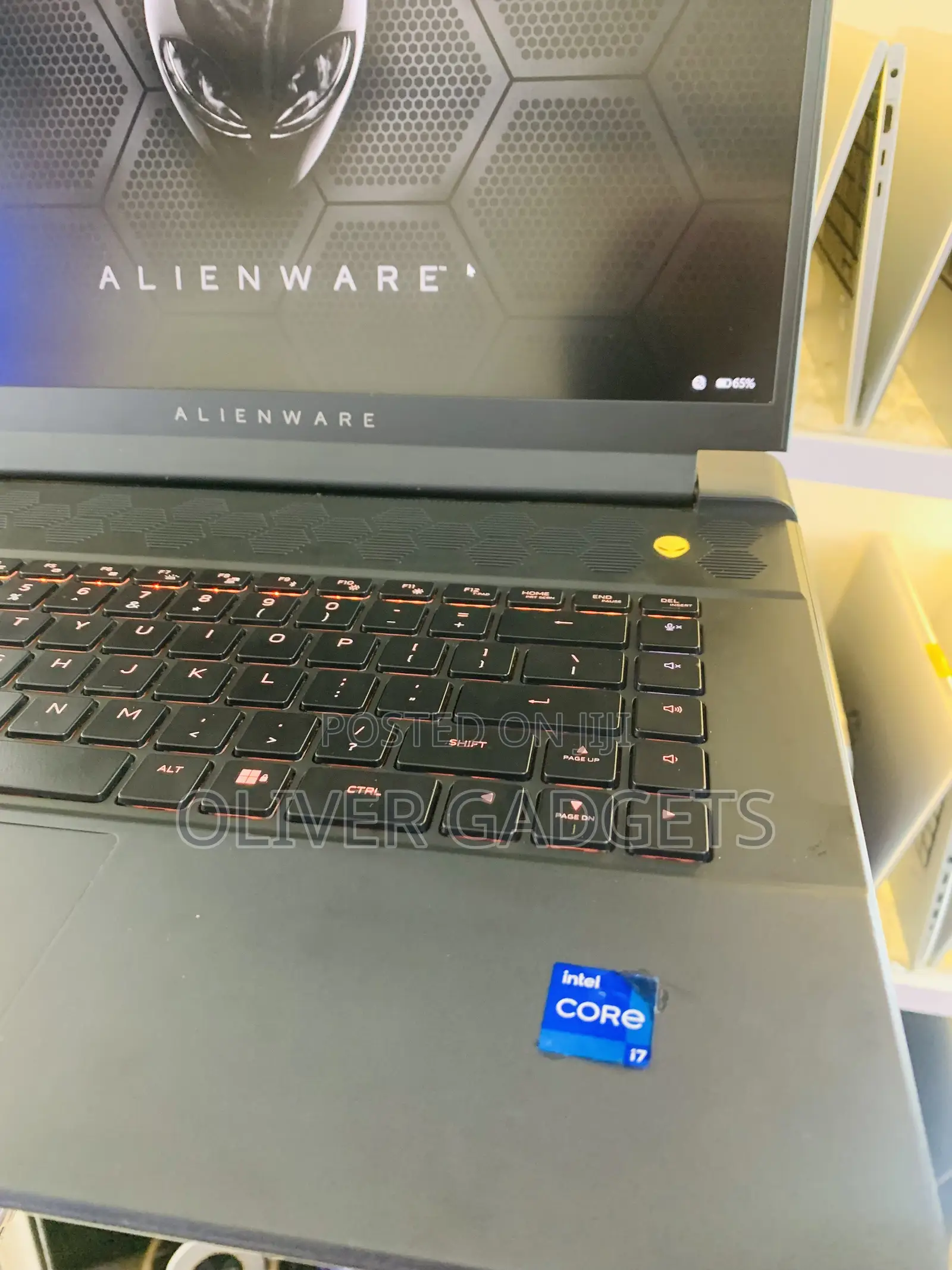 Laptop Dell Allienware M18 R1 16GB Intel Core i7 SSD 1T