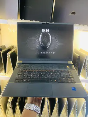 Laptop Dell Allienware M18 R1 16GB Intel Core i7 SSD 1T