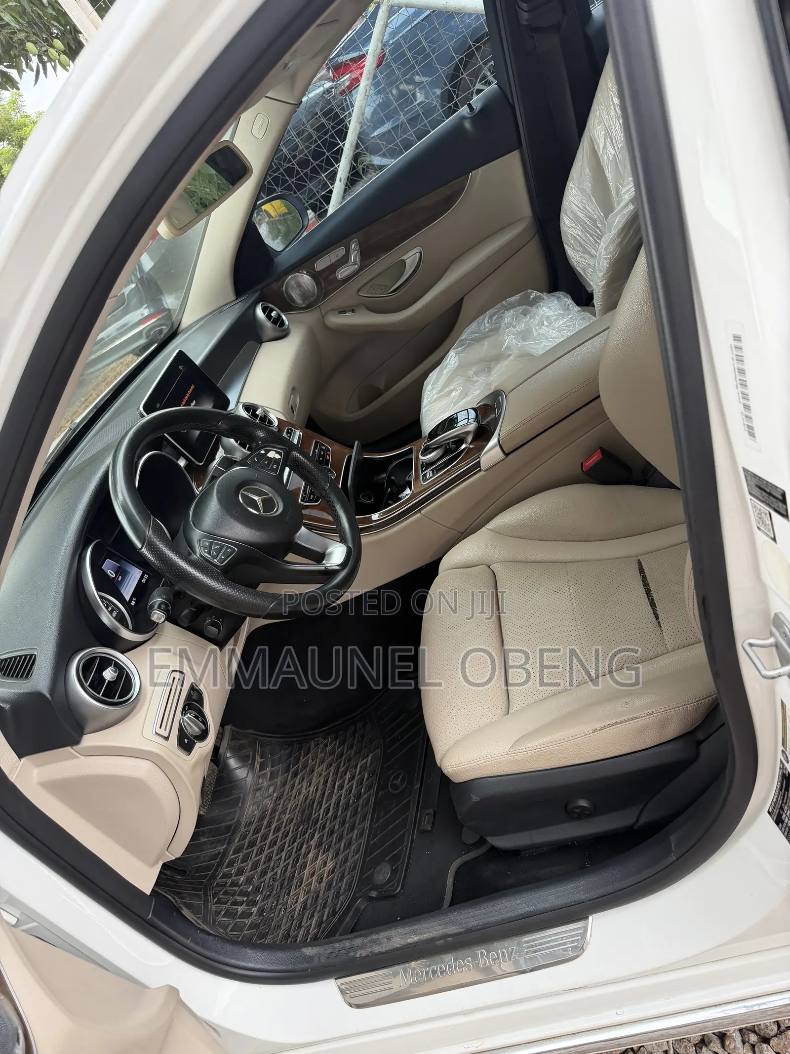 Mercedes-Benz C300 2016 White