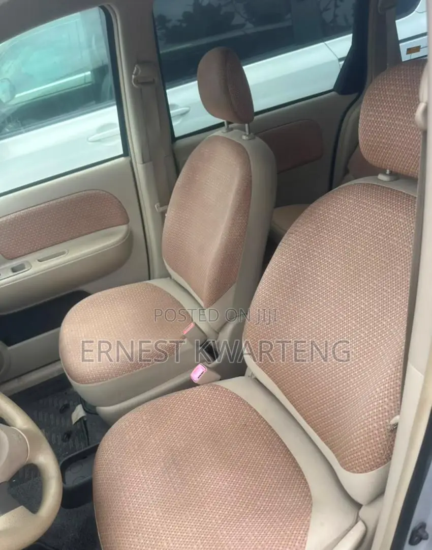 Toyota Sienta 2014 Gray
