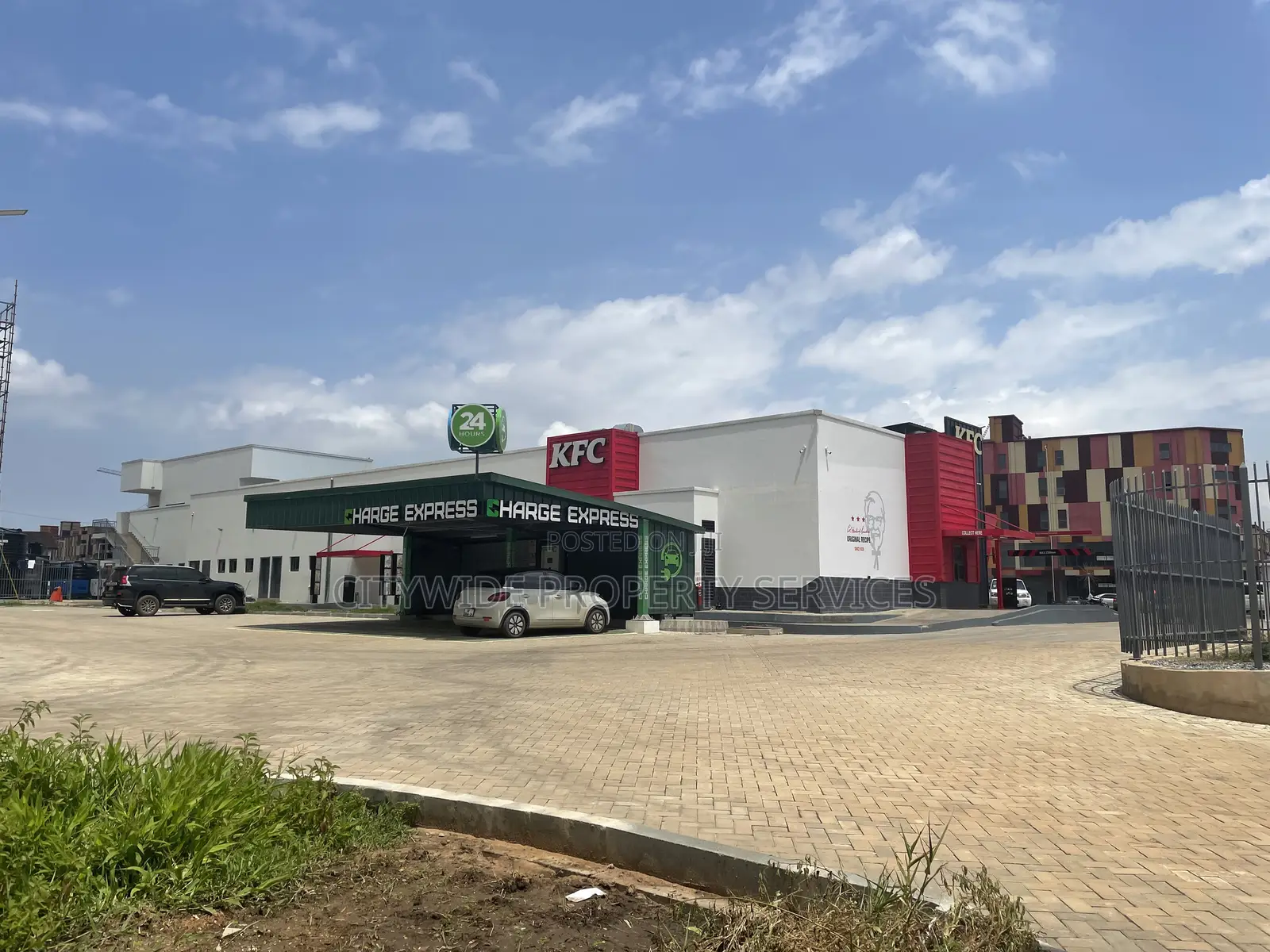Prime Showroom Space for Rent – Spintex, Manet Area