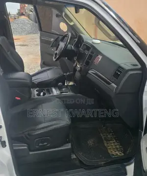 Mitsubishi Pajero 2015 White