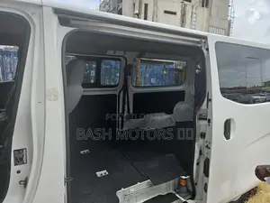 Nissan Caravan (Urvan) 2012 White