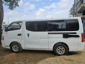 Nissan Caravan (Urvan) 2012 White
