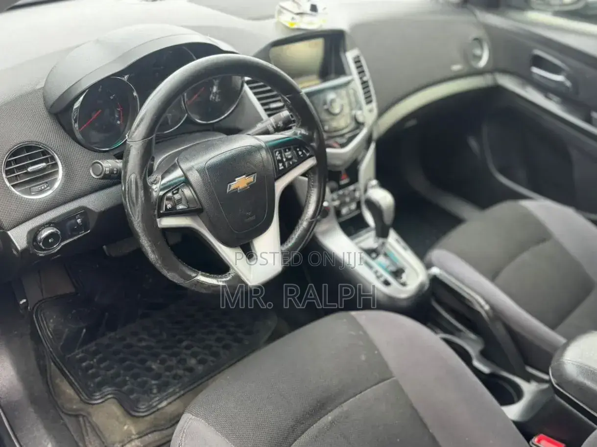 Chevrolet Cruze 2015 Black