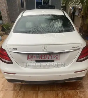 Mercedes-Benz E300 4Matic AWD Sedan (2.0L 4cyl 9A) 2017 White
