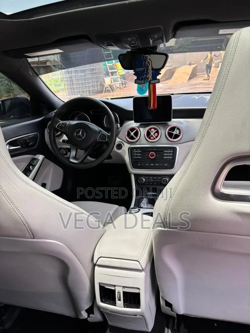 Mercedes-Benz CLA-Class CLA 250 4MATIC Sedan 2016 Black