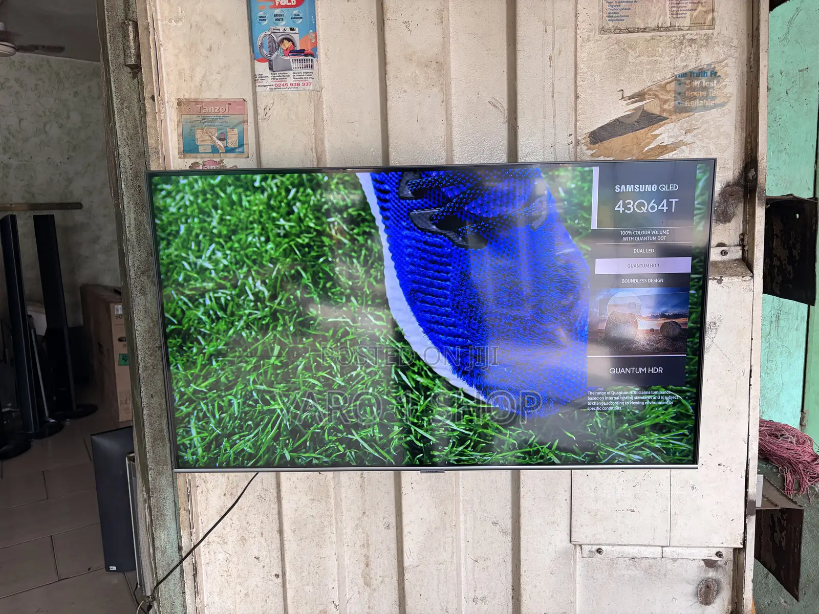 Samsung Qled 43” Smart Satellite