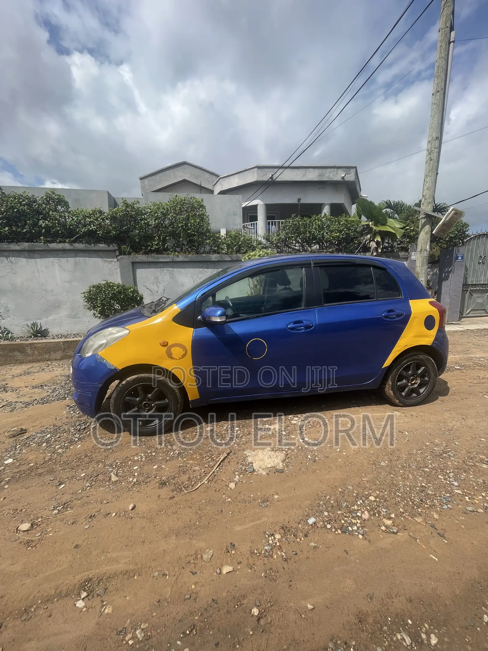 Toyota Vitz 1.0 FWD 5dr 2008 Blue