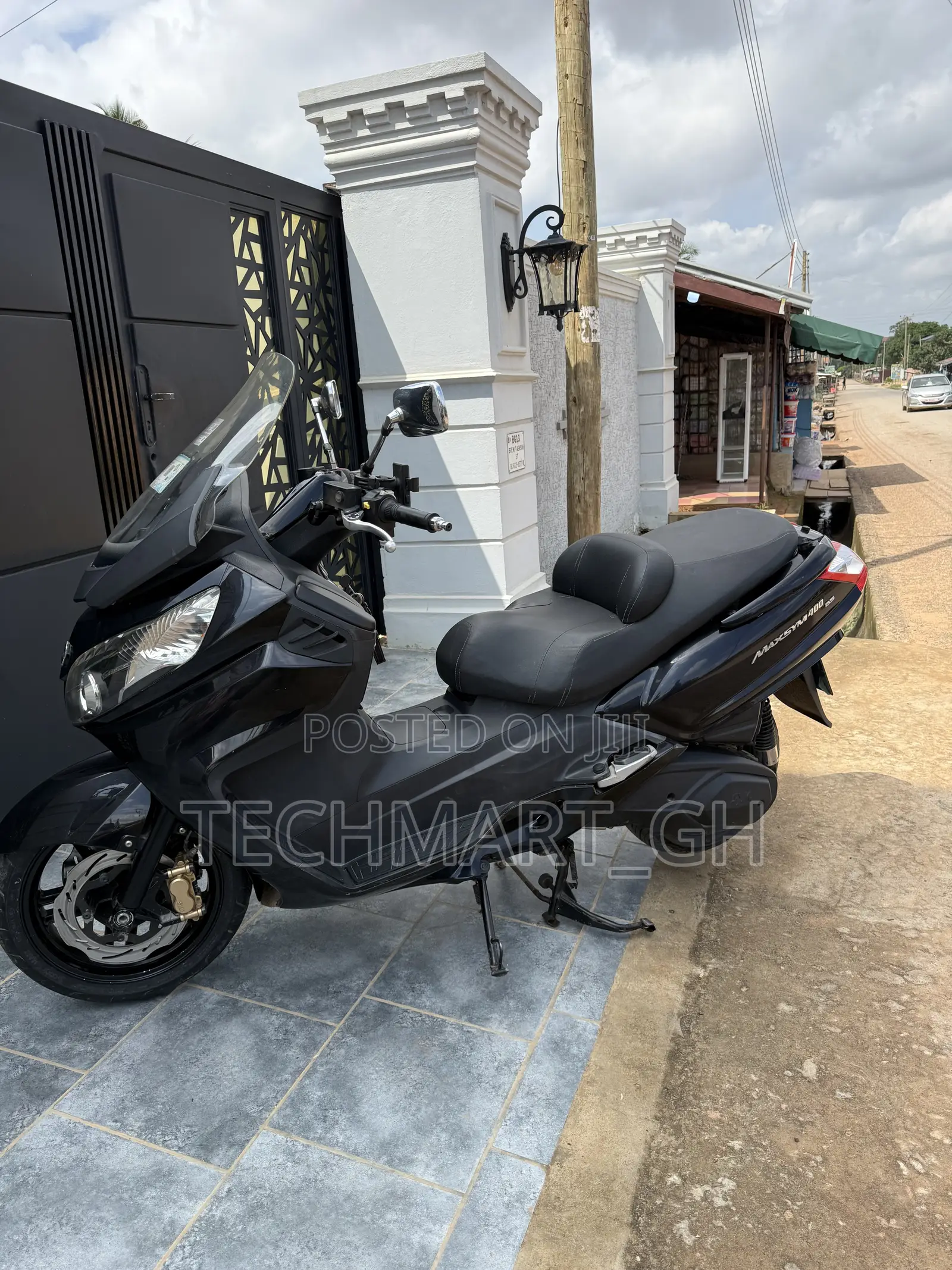 SYM Maxsym 2020 Black