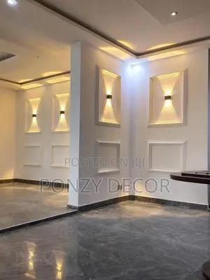 Ponzy Ceiling Decor