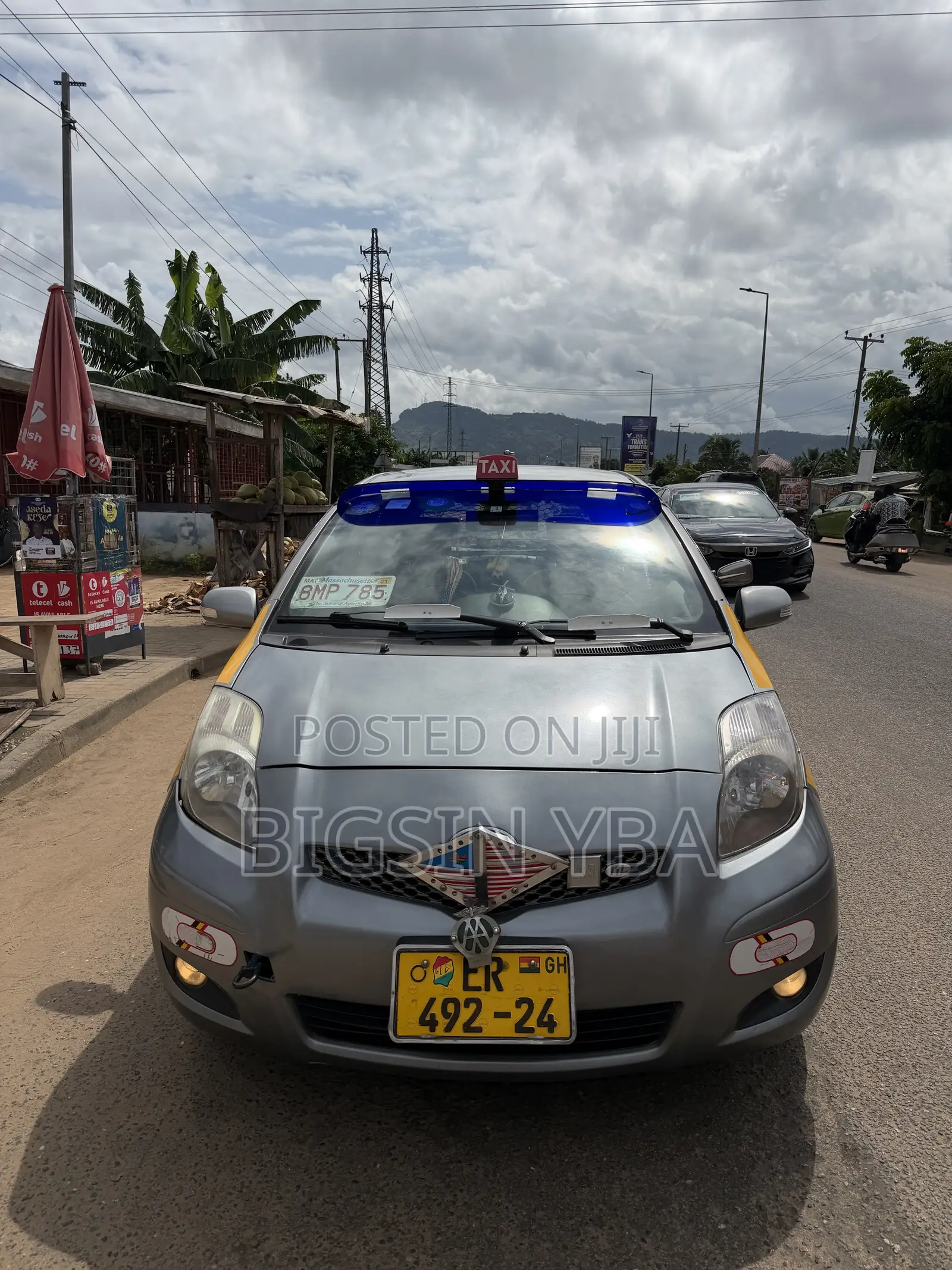Toyota Vitz 1.3 AWD 3dr 2010 Gray