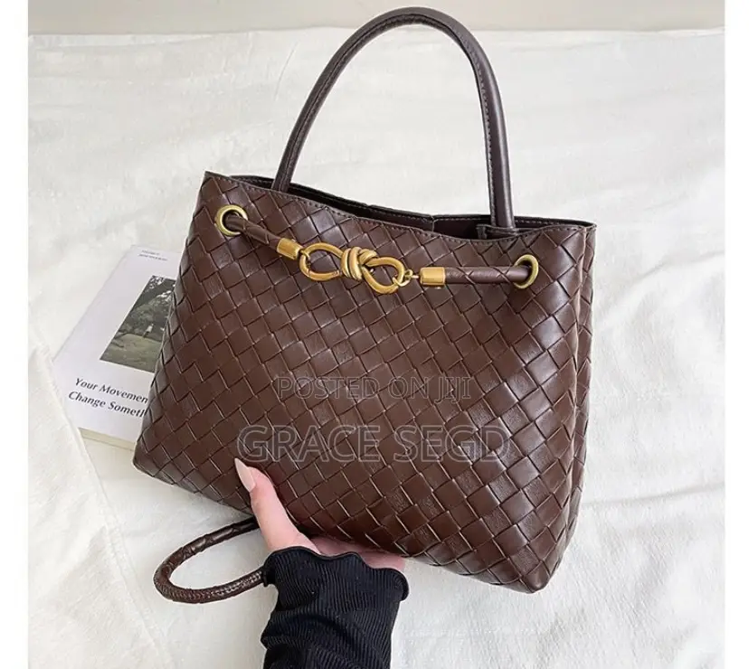 50% Discount On All Luxury And Classy Bags