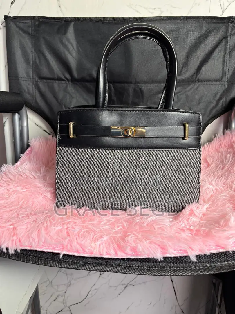 50% Discount On All Luxury And Classy Bags
