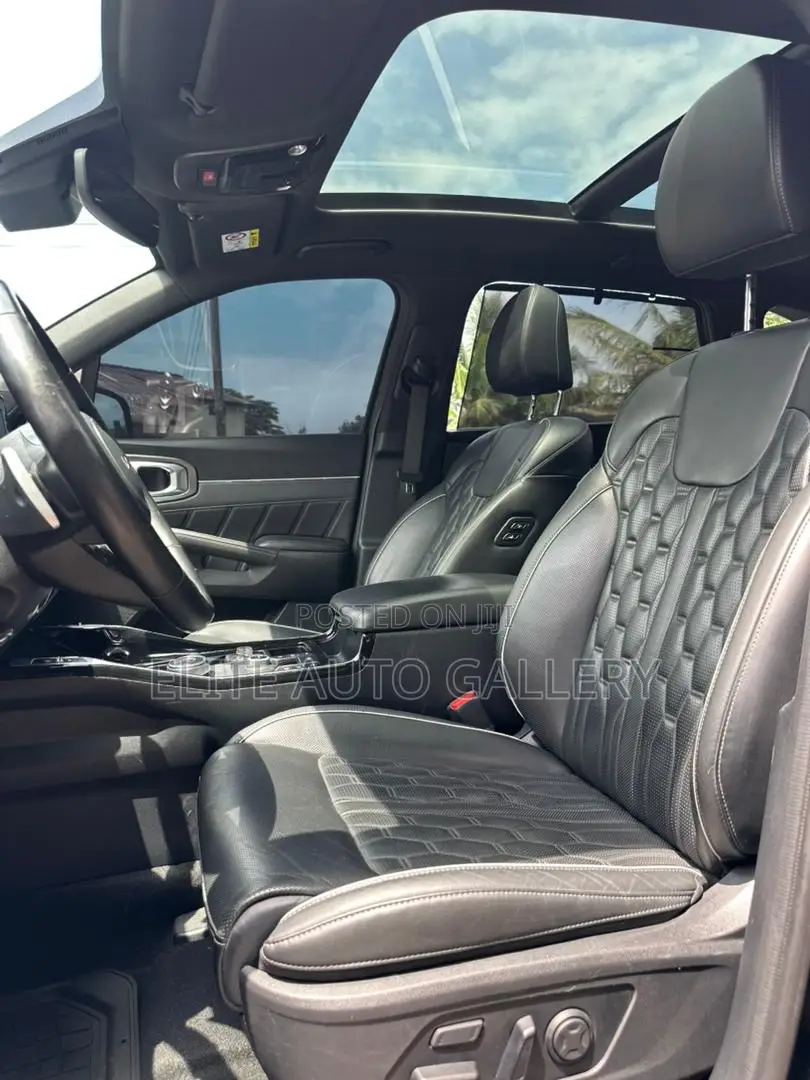 New Kia Sorento 2023 Black