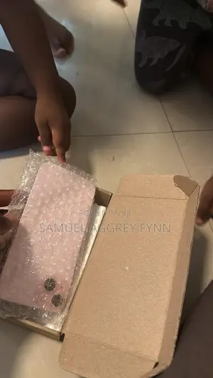 Apple iPhone 15 Plus 256 GB Pink