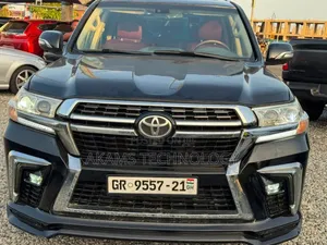 Toyota Land Cruiser 2012 Black
